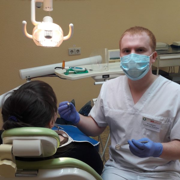 врач стоматолог, хирург, ортопед, стоматолог одесская, стоматолог харьков, стоматолог харьков одесская,